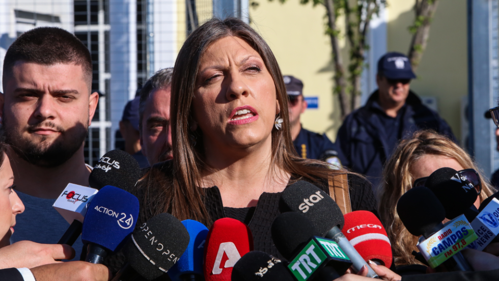 Ζ. Κωνσταντοπούλου: «Η δίκη των Τεμπών διεξάγεται με τις περισσότερες παραβιάσεις του Κράτους Δικαίου»